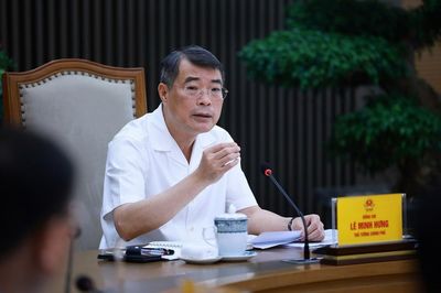 Thủ tướng chủ trì họp về phát triển giáo dục và đào tạo