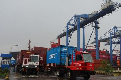Đồng hành cùng doanh nghiệp, thu thuế xuất nhập khẩu hơn 116 nghìn tỷ đồng