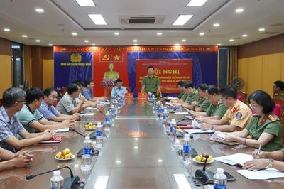Công an thành phố Đà Nẵng chia sẻ kinh nghiệm triển khai Dự án Trung tâm điều hành, giám sát ANTT với Công an tỉnh Tây Ninh