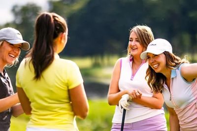 Làn sóng thời trang golf mở ra cơ hội kinh doanh cho các thương hiệu