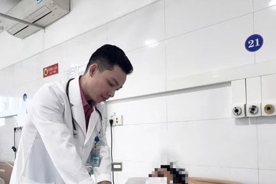 Bác sĩ Đà Nẵng cứu sống nam thanh niên bị lóc động mạch chủ, nguy cơ tử vong cao