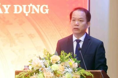 Bộ trưởng Bộ Tư pháp Hoàng Thanh Tùng: Gắn trách nhiệm xuyên suốt với vòng đời văn bản