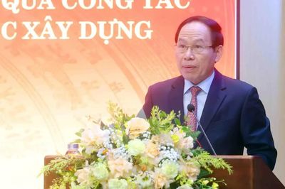 Phó Thủ tướng Lê Tiến Châu: Phải cắt giảm thực chất 50% thời gian và chi phí tuân thủ thủ tục hành chính