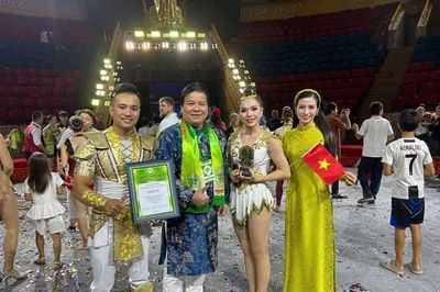 Tiết mục 'Duo Love' của xiếc Việt Nam giành giải Vàng tại Tajikistan