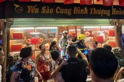 Hà Nội thông tin vụ cháy nhà ở Kim Mã: 7 người được đưa ra ngoài an toàn