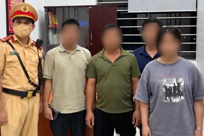Hà Nội: CSGT truy vết phương tiện, kịp thời tìm thấy nữ sinh mất liên lạc
