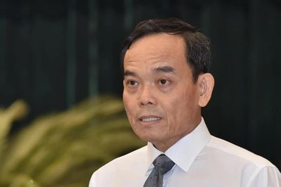 Bí thư Thành ủy TPHCM: Không tự thu hẹp quyền, nhưng tuyệt đối không vượt giới hạn pháp luật