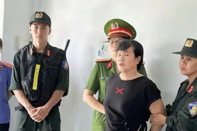 Bắt đối tượng có hành vi lợi dụng các quyền tự do dân chủ