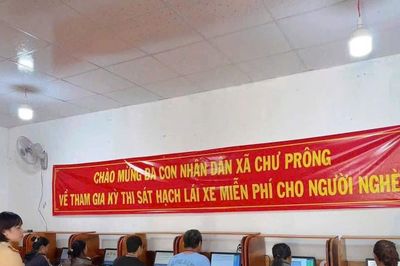 'Giấy phép lái xe yêu thương' đến với người nghèo ở Gia Lai
