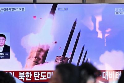 Bật mí công nghệ tên lửa Hwasong-11 Triều Tiên, tuyệt chiêu né hệ thống THAAD và Patriot