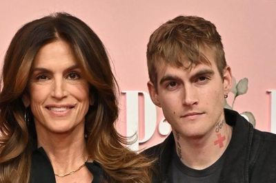 Bài đăng cuối cùng thể hiện sự sợ hãi của con trai Cindy Crawford trước khi qua đời