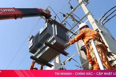 Chủ động giữ an toàn điện khu dân cư trong mùa mưa bão