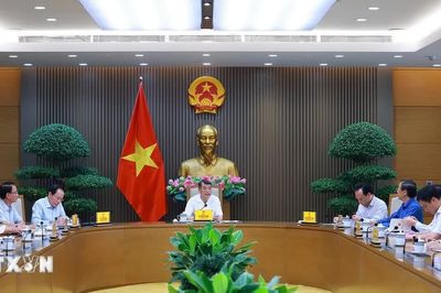 Thủ tướng Lê Minh Hưng chủ trì họp về phát triển giáo dục và đào tạo