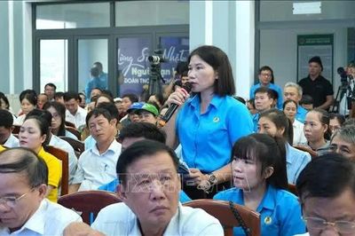 Đối thoại để giải quyết kiến nghị của người lao động