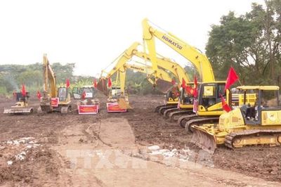 Hà Nội đẩy nhanh tiến độ các dự án hạ tầng trọng điểm