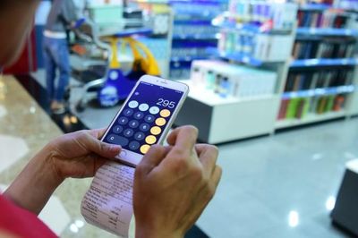 Hàng trăm nghìn doanh nghiệp ‘kẹt’ mã số thuế, đâu là hướng giải quyết?
