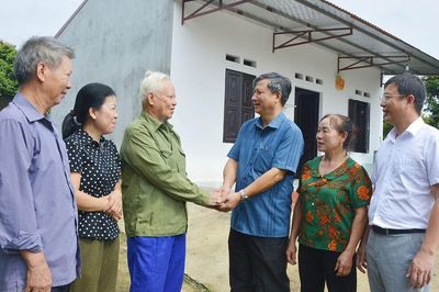 Xuân Lương học và thực hành theo Bác