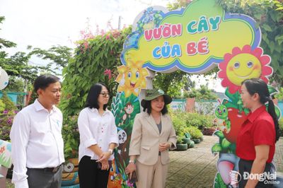 Đoàn công tác Văn phòng Điều phối Trung ương Chương trình mục tiêu quốc gia kiểm tra nông thôn mới tại xã Tà Lài