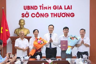 Sở Công Thương tiếp nhận, bổ nhiệm công chức Phòng Địa chất và Khoáng sản