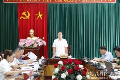 Họp đánh giá tiến độ giải phóng mặt bằng Dự án Đường Lý Thái Tổ kéo dài