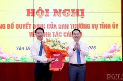 Phó Chánh Văn phòng UBND tỉnh Bùi Ngọc Hùng được chỉ định giữ chức Phó Bí thư Đảng ủy xã Yên Bình và được bầu giữ chức Chủ tịch UBND xã Yên Bình