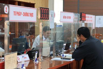 Ðã hết cảnh 'vòng vèo' cấp sổ đỏ?