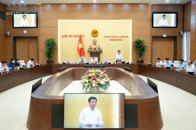 Sửa Luật Điện lực: Giá điện phải bảo đảm khả năng thu hồi vốn đầu tư
