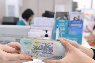 Không có tài sản thế chấp, doanh nghiệp lấy gì để ngân hàng 'nhìn thấy' dòng tiền?