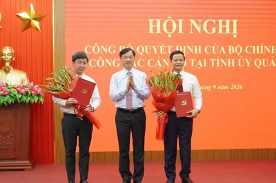 Công bố các quyết định của Bộ Chính trị về công tác cán bộ tại Quảng Trị