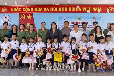 Ấm áp Trung thu, vững vàng kỹ năng số