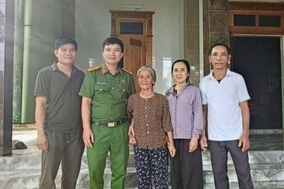Cụ bà là vợ liệt sĩ đi lạc gần 40 km đã về với gia đình
