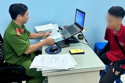 TPHCM: Cố ý báo thông tin giả bị cướp điện thoại, cặp đôi bị Công an xã Hưng Long xử lý
