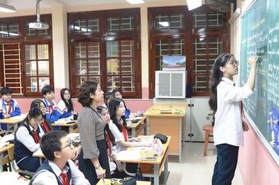 Ban Bí thư thành lập Đoàn giám sát đánh giá toàn diện công tác giáo dục phổ thông