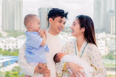 Vợ Hồ Quang Hiếu sinh con thứ 2