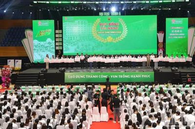 Đà Nẵng trao 45 tỷ đồng học bổng cho tân sinh viên năm học mới