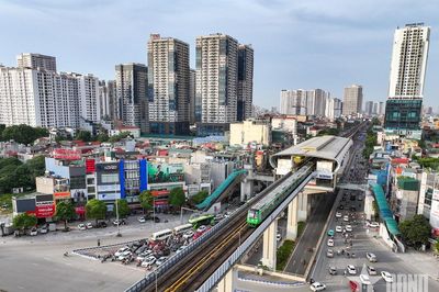 Cú hích từ đầu tư công