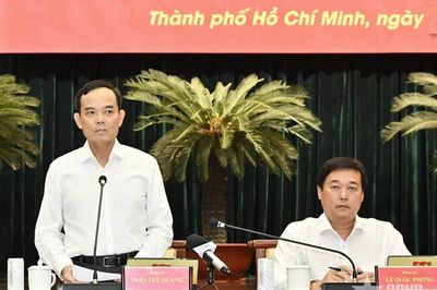 Thành ủy TP Hồ Chí Minh tổ chức Hội nghị lần thứ chín