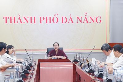 Khẩn trương đẩy nhanh tiến độ thực hiện các dự án trọng điểm trên lĩnh vực y tế