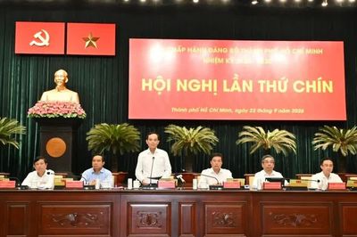 Khai mạc Hội nghị lần thứ 9 Ban Chấp hành Đảng bộ TPHCM