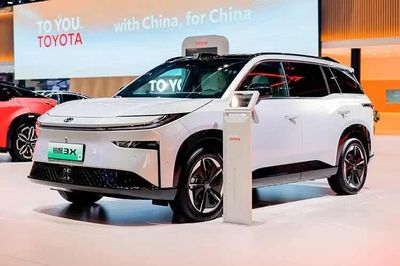 Toyota dự kiến sản xuất 200.000 xe REEV từ năm 2027