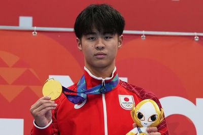Kình ngư Yumeki Kojima và tấm huy chương vàng Asiad 'trao truyền' qua hai thế hệ
