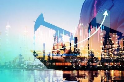 Các tập đoàn dầu khí tăng tốc M&A để giữ sản lượng