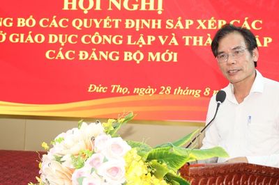 Vụ thầy giáo xin không nhận chức hiệu trưởng: Tỉnh Hà Tĩnh ra quyết định mới