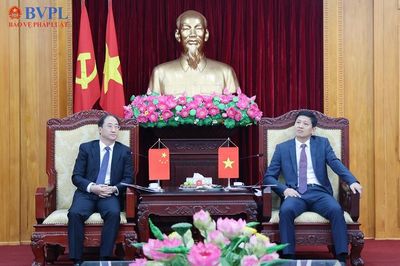 Lãnh đạo Tỉnh uỷ Lạng Sơn tiếp Đoàn đại biểu VKSND Trung Quốc