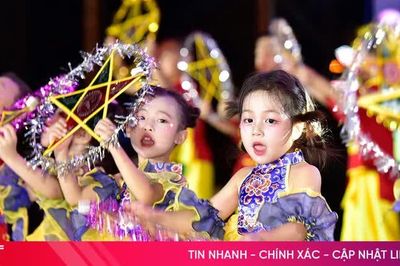 Lung linh đêm hội trăng rằm ở phường Bắc Hồng Lĩnh