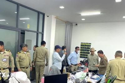 Campuchia bắt giữ hơn 20.000 nghi phạm lừa đảo trực tuyến