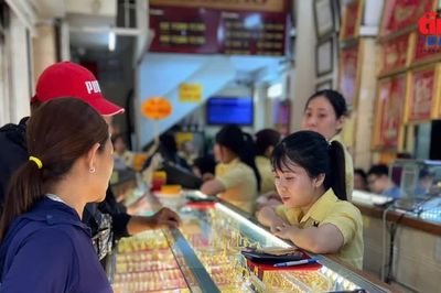 Giá vàng SJC sáng 22/9 đi ngang sau phiên giảm mạnh
