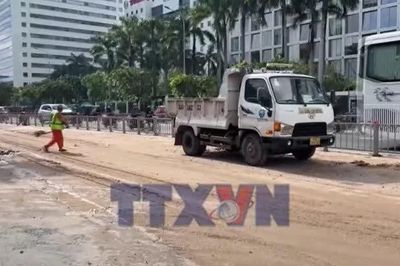 Truy tìm xe làm rơi vãi bùn đất trên đường Cộng Hòa