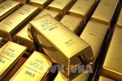 Giá vàng chịu sức ép trước khả năng Fed tiếp tục nâng lãi suất