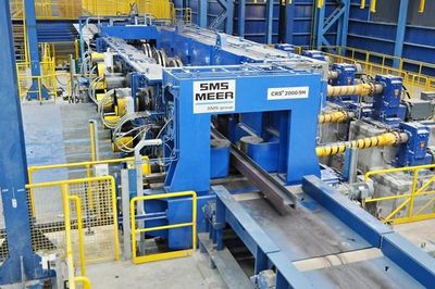 Nhà máy sản xuất ray và thép đặc biệt của Hòa Phát hoàn thành gần 70%